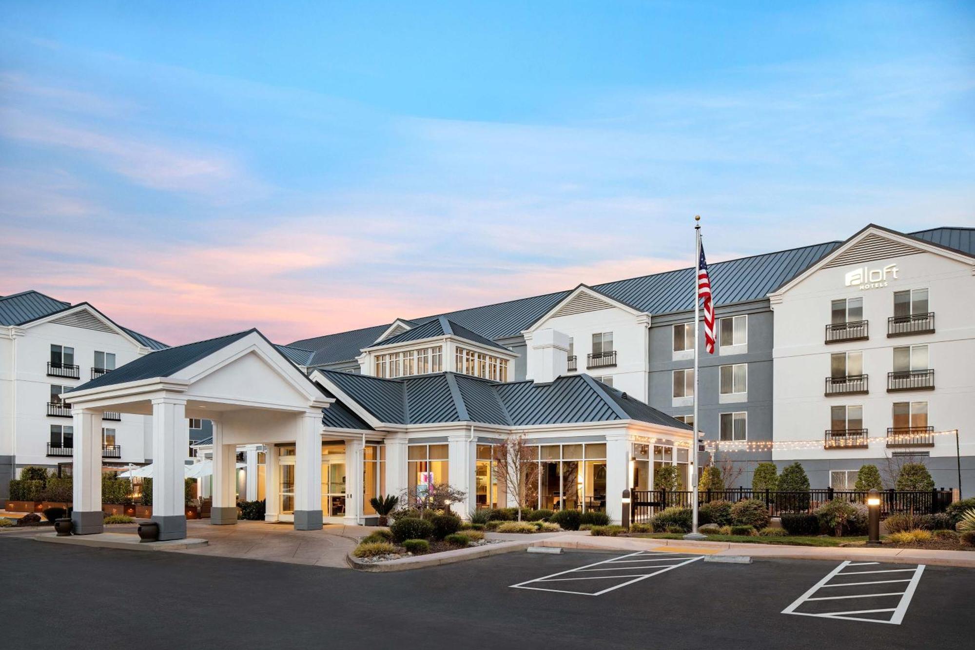 Hilton Garden Inn Mountain View Hotel Buitenkant foto